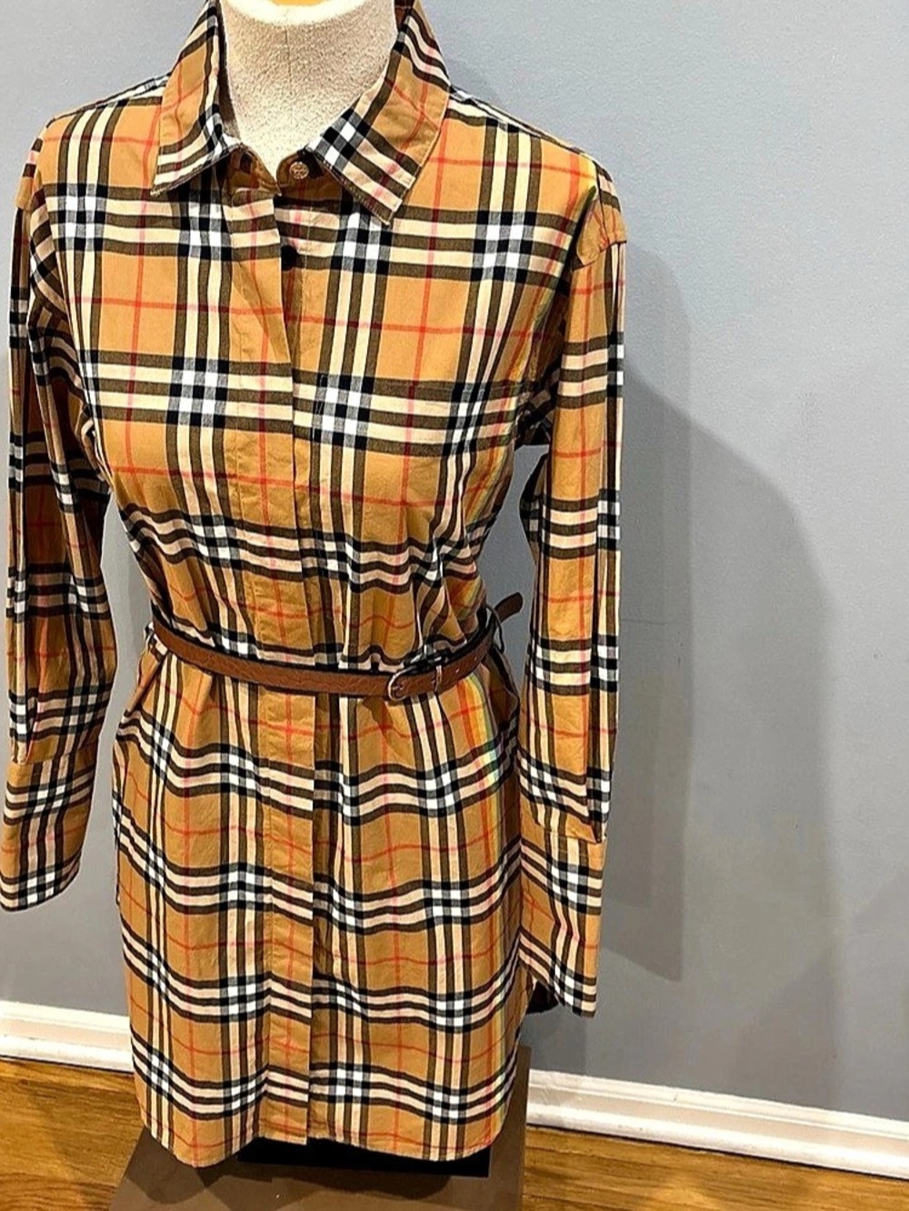 Burberry Vintage Rainbow Check Cotton Belted Shirt Dress size 6